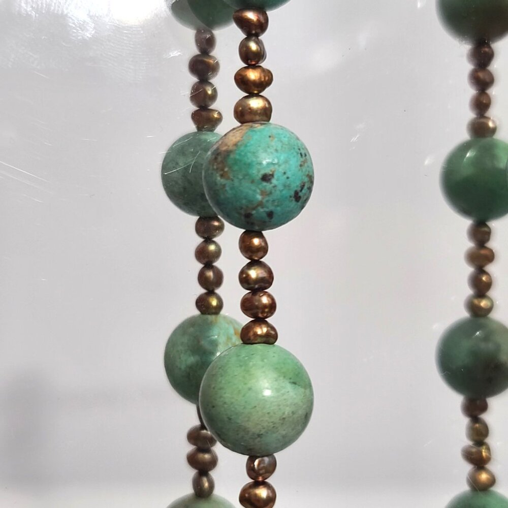 green turquoise beaded necklace w black freshwater pearls and gold filled clasp - Picture 9 of 11